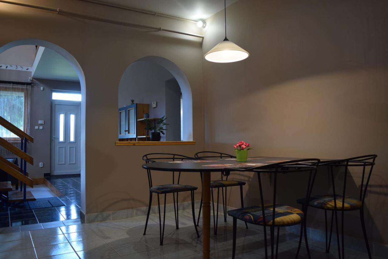 Отель La Mia Casa Vendeghaz Капошвар Экстерьер фото